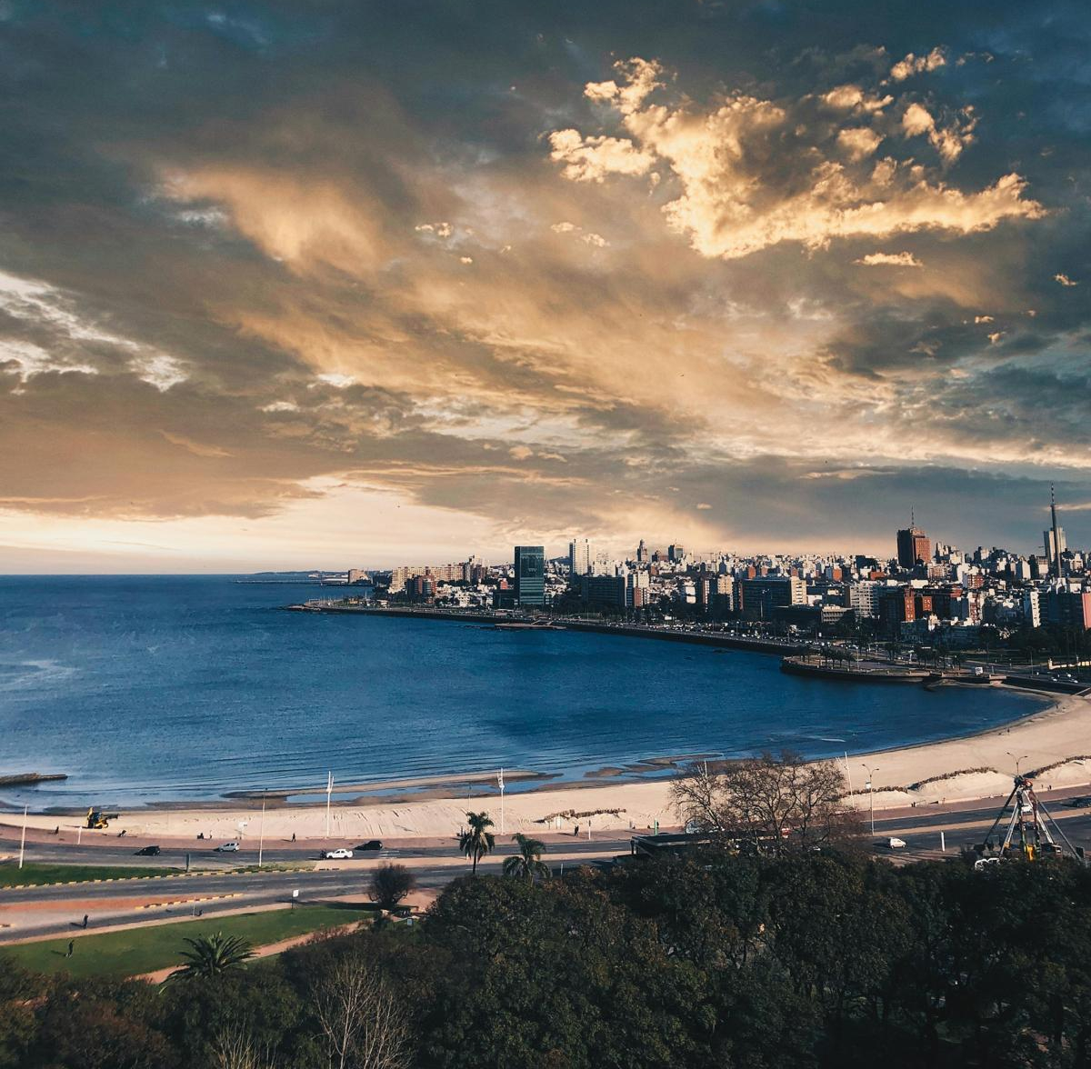 rambla montevideo uruguay