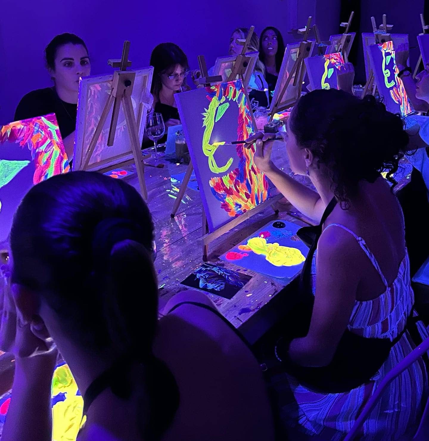 Glow Art Experience thumbnail